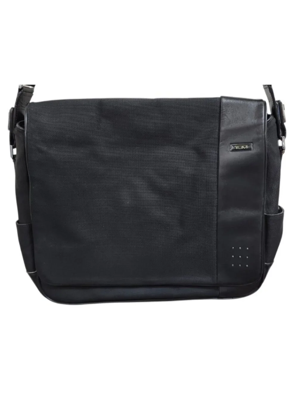 TUMI Black Messenger Bag Trim Laptop Crossbody Business Travel Work Bag